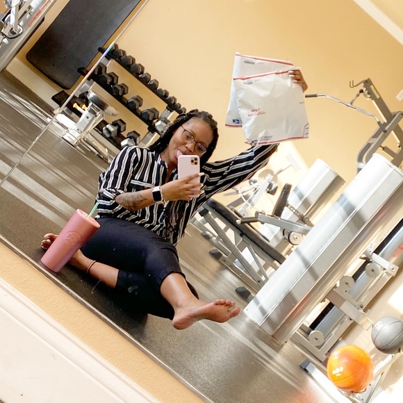 heyyy i'm frankie ๐๐ - Picture 5 of 8